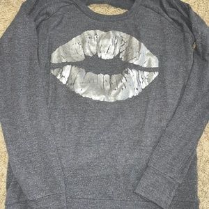 CHASER Open Back Silver Lip Long Sleeve (M)